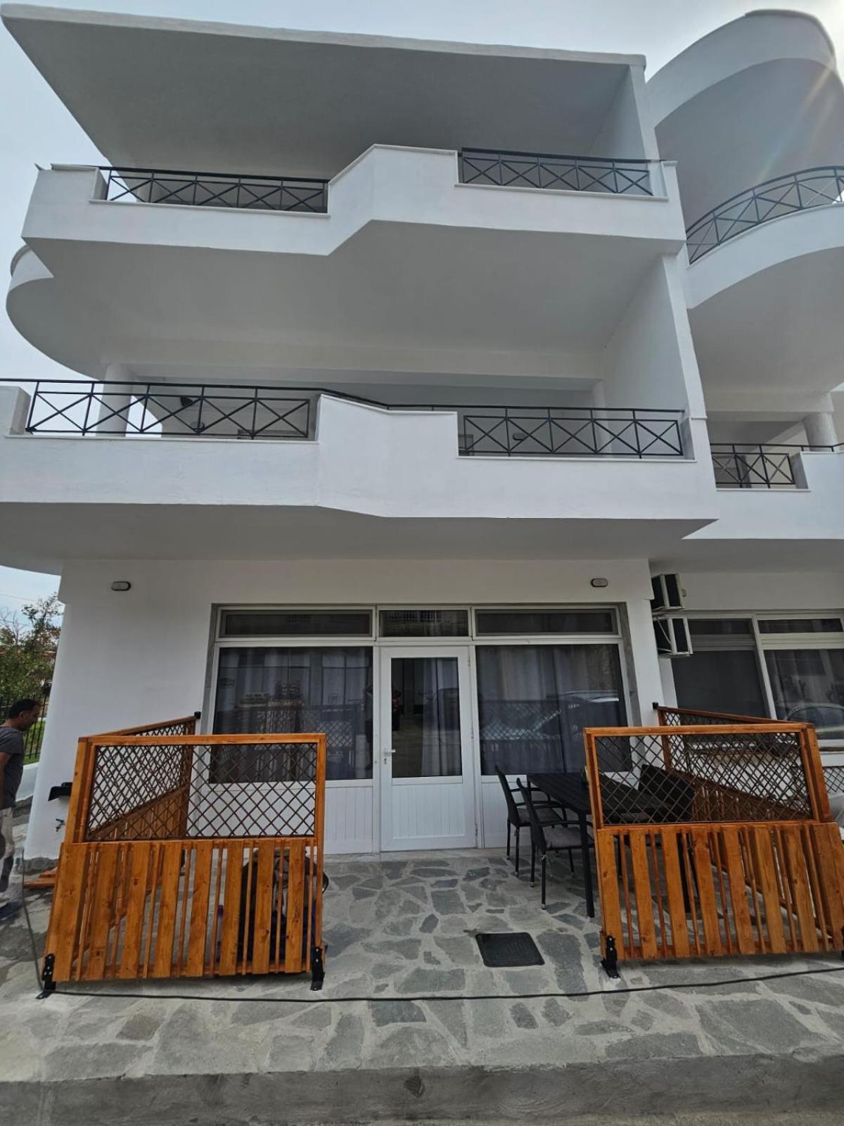 Beach Apartment B Nea Karvali Exterior photo